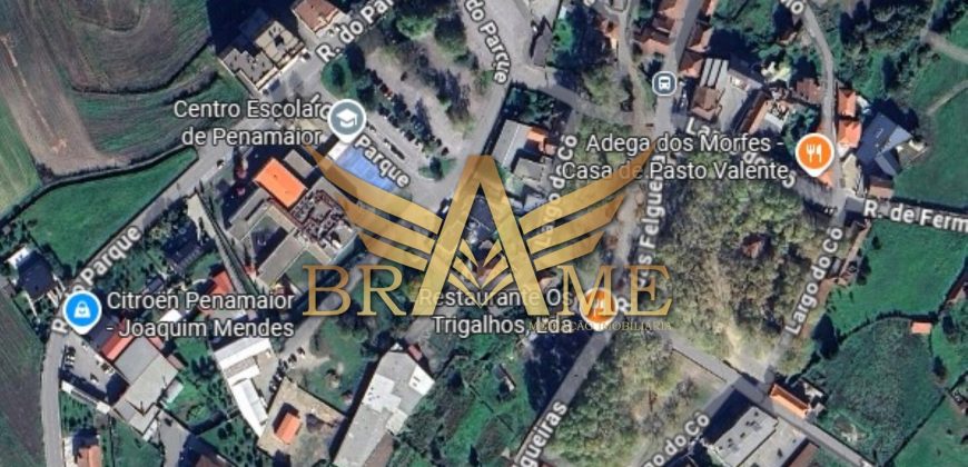 T2 em Penamaior: Oportunidade com Garagem Box e Terraço