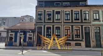 APARTAMENTO T2 COM LUGAR DE GARAGEM | RUA DA CONSTITUIÇÃO – PORTO