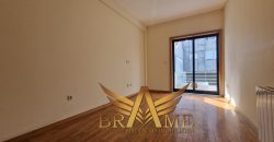 APARTAMENTO T2 COM LUGAR DE GARAGEM | RUA DA CONSTITUIÇÃO – PORTO