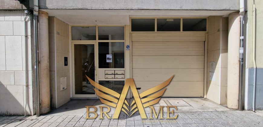 APARTAMENTO T2 COM LUGAR DE GARAGEM | RUA DA CONSTITUIÇÃO – PORTO
